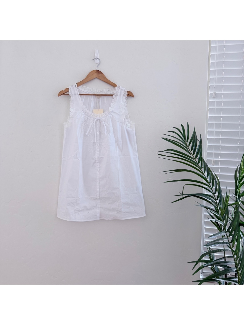NWT Sorella By Few Moda Caroline Relaxed Cotton Mini Dress Size Small White - Picture 2 of 8